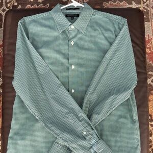 Banana Republic Men's Green Checkered Shirt size Large.